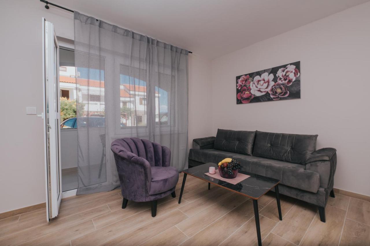 Apartments Virgine Maria I باشْكا المظهر الخارجي الصورة