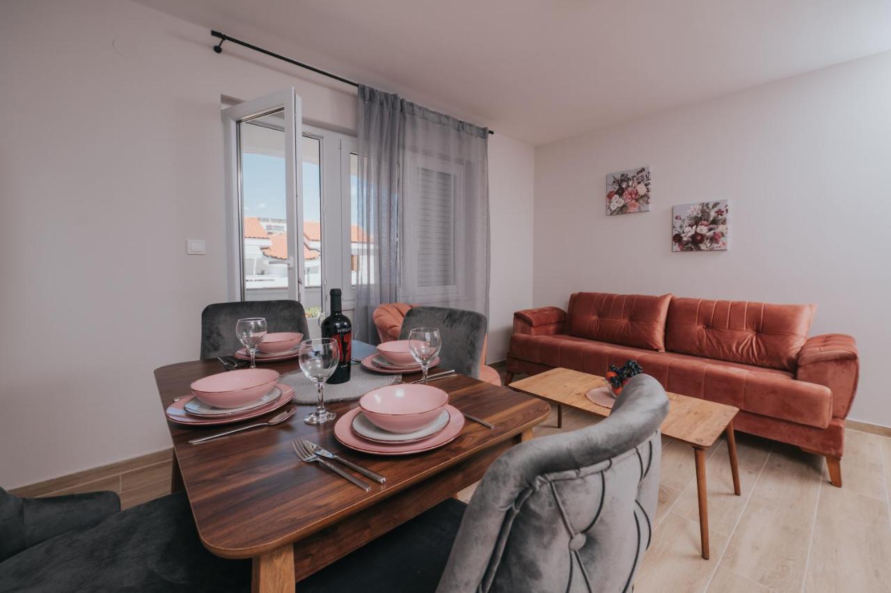 Apartments Virgine Maria I باشْكا المظهر الخارجي الصورة